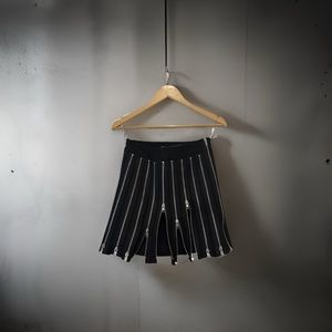Zipper miniskirt size Small